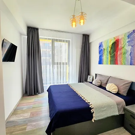 Velvet Waves - Endless Summer Mamaia Nord *