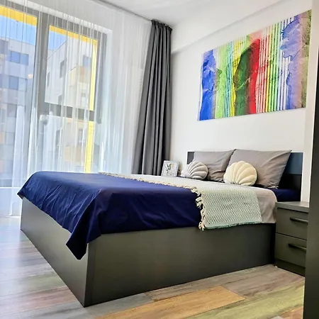 Velvet Waves - Endless Summer Mamaia Nord