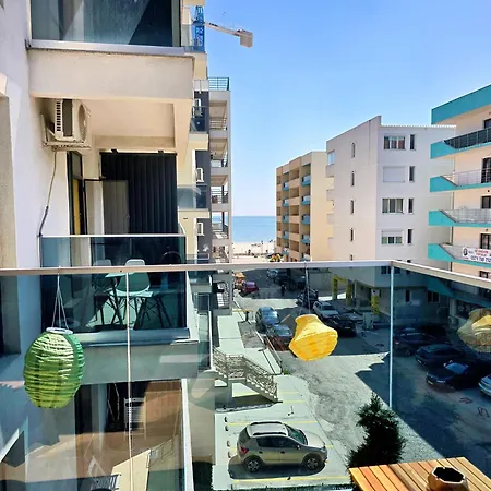 Velvet Waves - Endless Summer Mamaia Nord Apartment