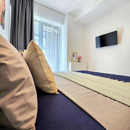 Velvet Waves - Endless Summer Mamaia Nord * Năvodari