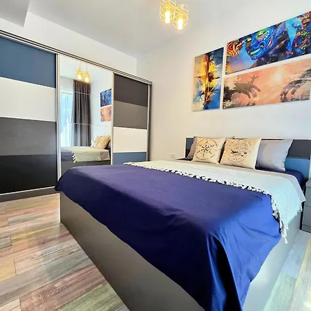 Velvet Waves - Endless Summer Mamaia Nord *