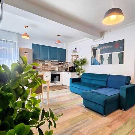 Velvet Waves - Endless Summer Mamaia Nord Năvodari