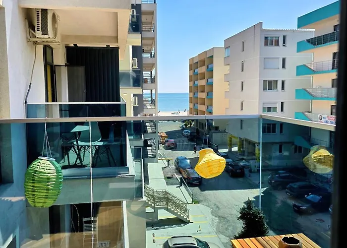 Апартаменты Velvet Waves - Endless Summer Mamaia Nord *