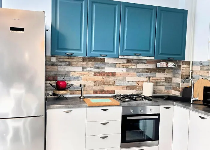 Velvet Waves - Endless Summer Mamaia Nord Апартаменты Нэводари